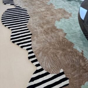 Hand Tufted Wool Rug – Modern Irregular Shape Aesthetic Carpet