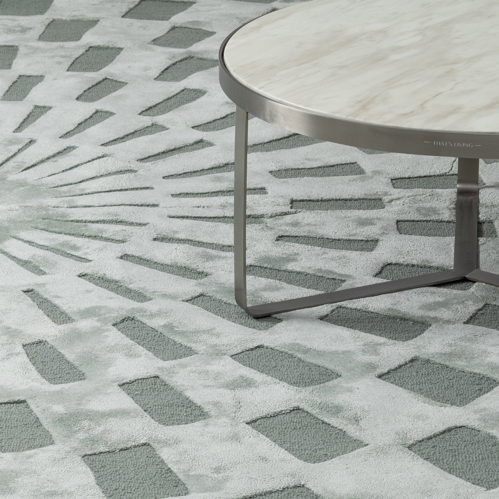 Radial Sunburst Hand-Tufted Wool & Viscose Round Area Rug - Image 2